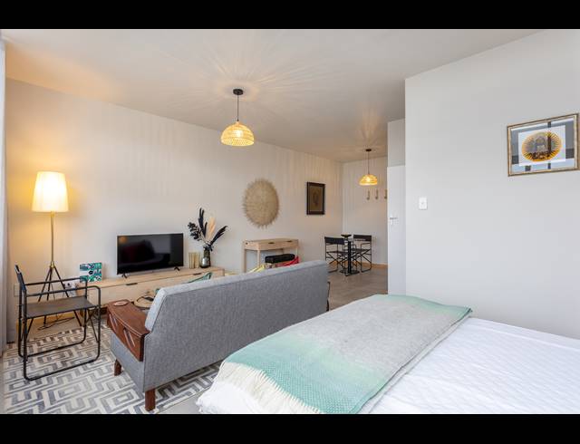 1 BEDROOM APARTMENT RENTED IN GARDENS